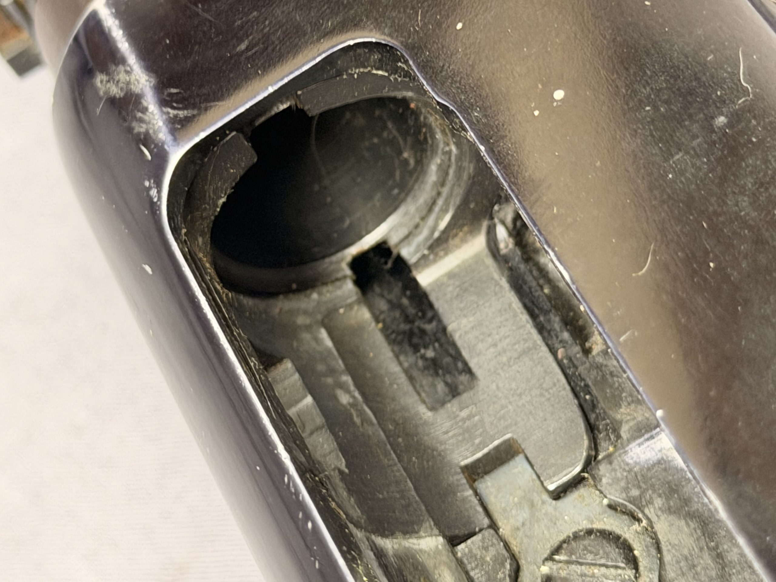 MOSSBERG 600AT SHOTGUN 12 GAUGE - Image 8