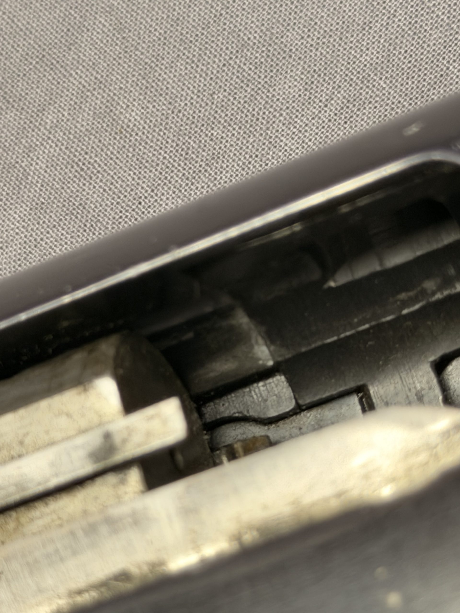 MOSSBERG 600AT SHOTGUN 12 GAUGE - Image 9